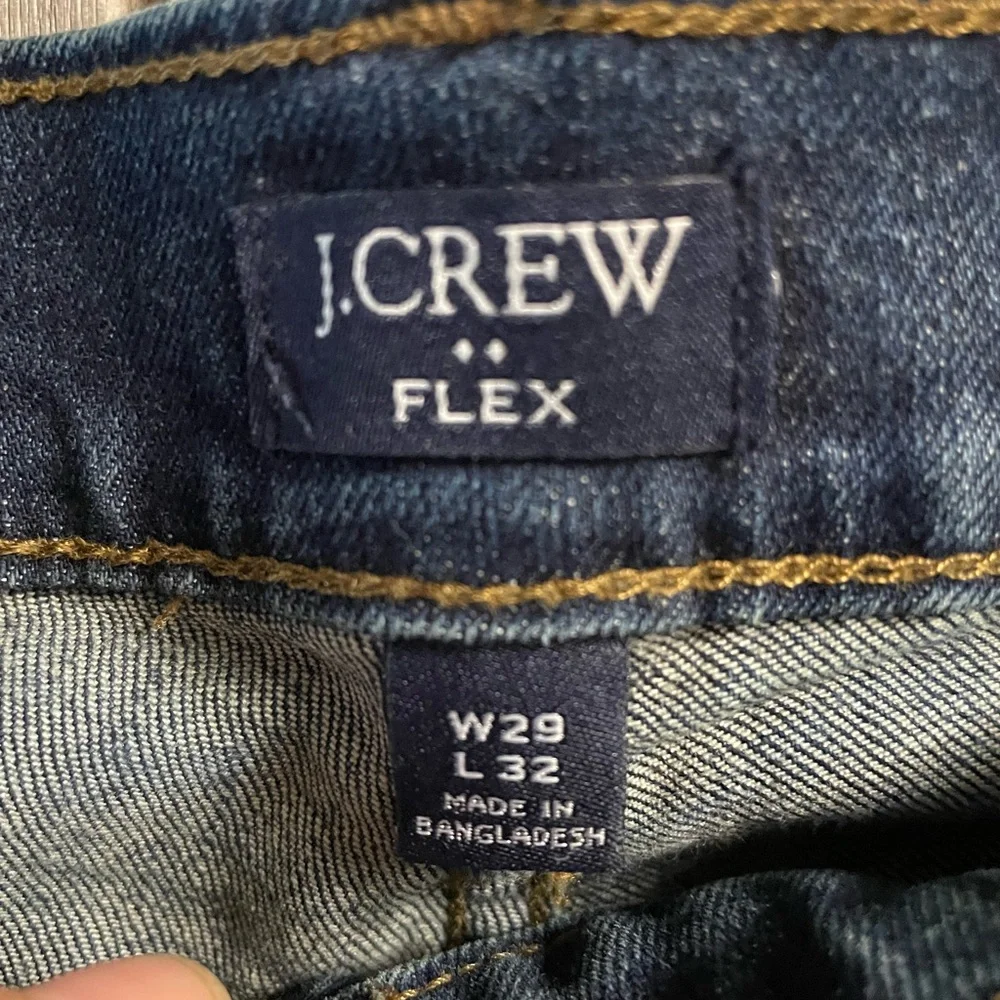 J.CREW straight leg flex jeans - size 29x32